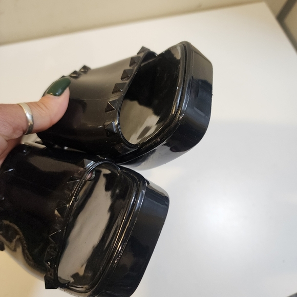 Madden Girl Paccer Slides Black Studded Chunky platform size 8 - Picture 9 of 13